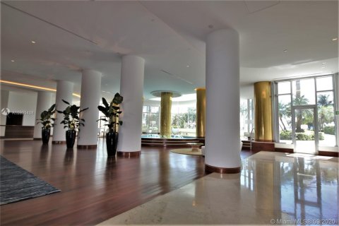 Condominio en alquiler en Miami Beach, Florida, 2 dormitorios, 95.69 m2 № 2079468 - foto 13