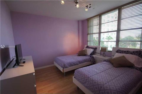 Condominio en alquiler en Miami Beach, Florida, 2 dormitorios, 95.69 m2 № 2079468 - foto 20