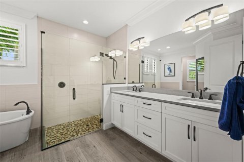 Villa ou maison à vendre à Cape Coral, Floride: 3 chambres, 230.77 m2 № 2417030 - photo 27