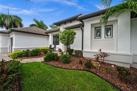 Villa ou maison à vendre à Cape Coral, Floride: 3 chambres, 230.77 m2 № 2417030 - photo 6
