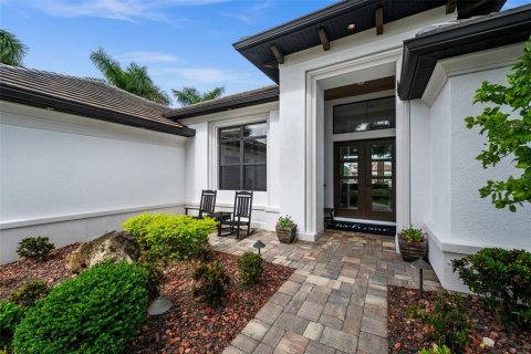 Villa ou maison à vendre à Cape Coral, Floride: 3 chambres, 230.77 m2 № 2417030 - photo 7