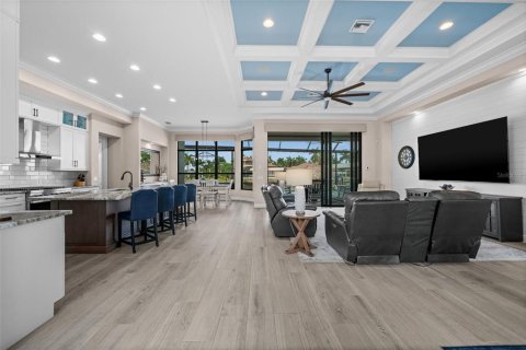 Villa ou maison à vendre à Cape Coral, Floride: 3 chambres, 230.77 m2 № 2417030 - photo 11