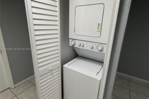 Copropriété à louer à Coral Springs, Floride: 3 chambres, 88.26 m2 № 1988531 - photo 12