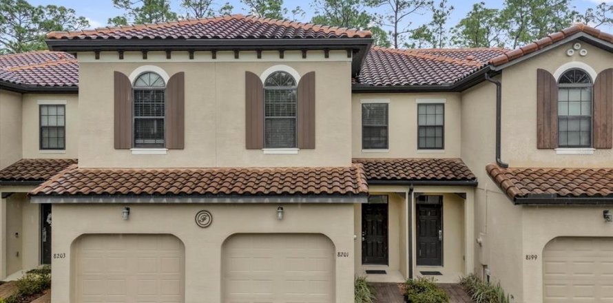 Townhouse in Davenport, Florida 3 bedrooms, 151.62 sq.m. № 1551744
