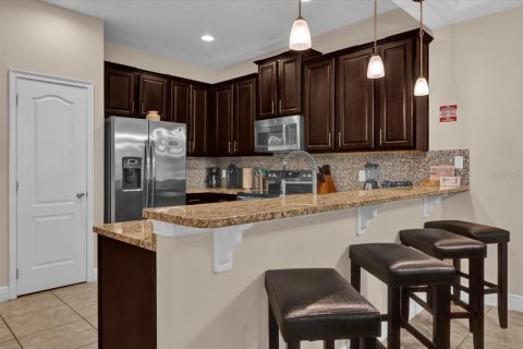 Townhouse in Davenport, Florida 3 bedrooms, 151.62 sq.m. № 1551744 - photo 5