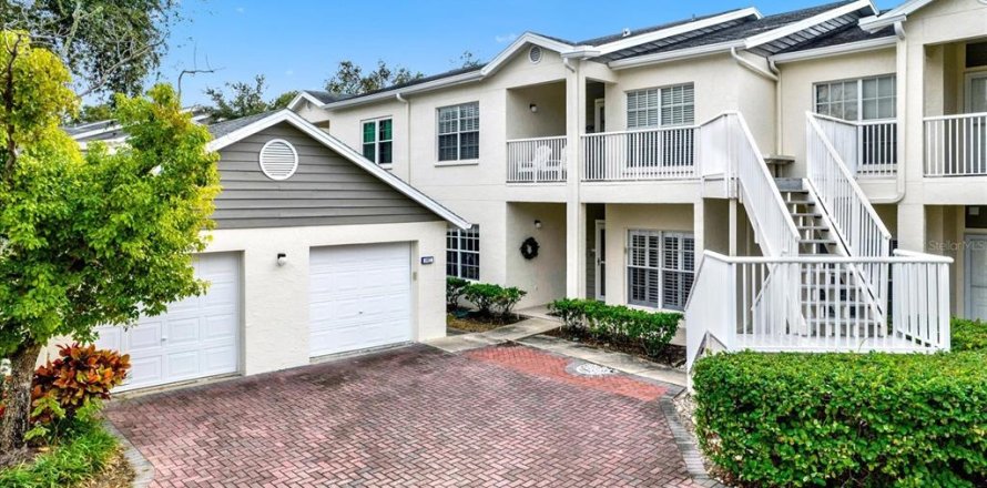 Condominio en Largo, Florida, 2 dormitorios № 2098244