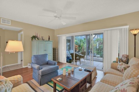 Condominio en venta en Largo, Florida, 2 dormitorios, 114.73 m2 № 2098244 - foto 9