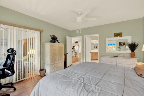 Condominio en venta en Largo, Florida, 2 dormitorios, 114.73 m2 № 2098244 - foto 15