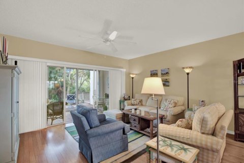 Condominio en venta en Largo, Florida, 2 dormitorios, 114.73 m2 № 2098244 - foto 10