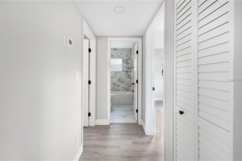 Villa ou maison à louer à Seminole, Floride: 3 chambres, 148.27 m2 № 2149969 - photo 20