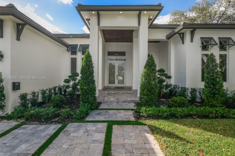 Villa ou maison à vendre à Biscayne Park, Floride: 4 chambres, 290.13 m2 № 2079990 - photo 4