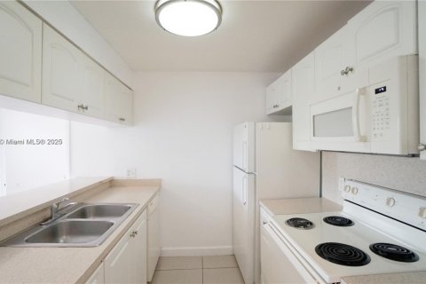 Condominio en venta en Doral, Florida, 2 dormitorios, 92.16 m2 № 1818128 - foto 5