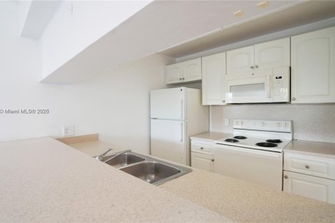 Condominio en venta en Doral, Florida, 2 dormitorios, 92.16 m2 № 1818128 - foto 6