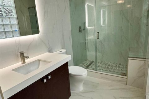 Touwnhouse à vendre à Highland Beach, Floride: 3 chambres, 213.68 m2 № 2146290 - photo 17