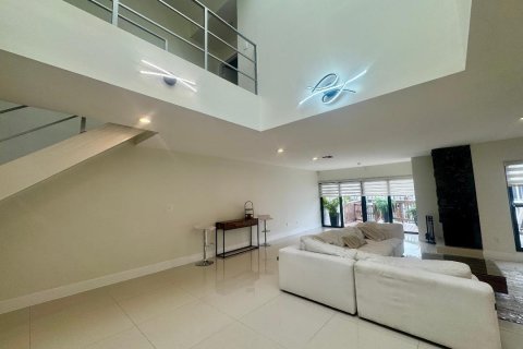 Touwnhouse à vendre à Highland Beach, Floride: 3 chambres, 213.68 m2 № 2146290 - photo 9
