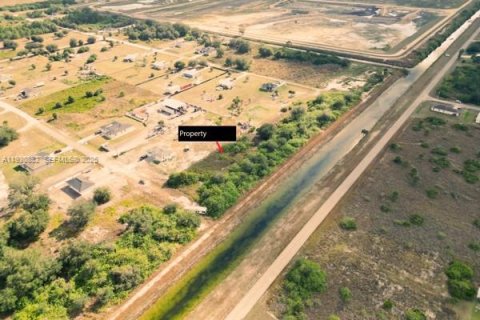 Terreno en venta en LaBelle, Florida № 1989700 - foto 5