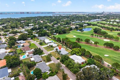 Casa en venta en Belleair, Florida, 3 dormitorios, 272.95 m2 № 2237000 - foto 2