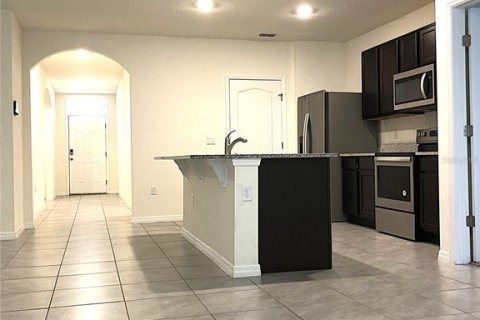 Casa en alquiler en Davenport, Florida, 3 dormitorios, 155.15 m2 № 1834960 - foto 10