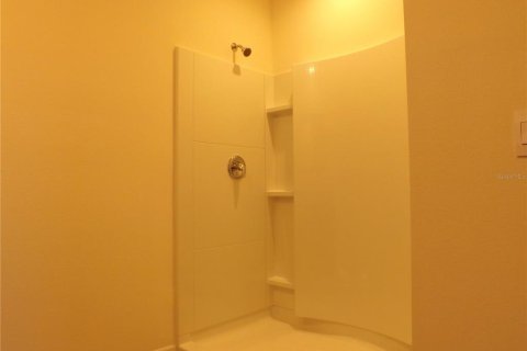 Casa en alquiler en Davenport, Florida, 3 dormitorios, 155.15 m2 № 1834960 - foto 4