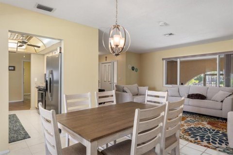 Casa en venta en Punta Gorda, Florida, 3 dormitorios, 186.92 m2 № 1642282 - foto 19