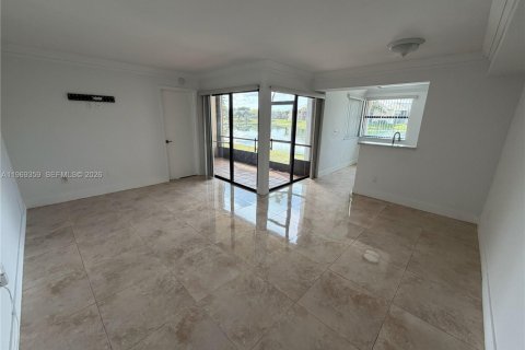 Condo in Homestead, Florida, 2 bedrooms  № 2031001 - photo 3