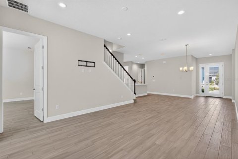 Townhouse in Ormond Beach, Florida 3 bedrooms, 198.53 sq.m. № 2101654 - photo 9