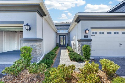 Townhouse in Ormond Beach, Florida 3 bedrooms, 198.53 sq.m. № 2101654 - photo 3