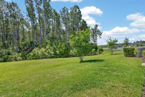 Townhouse in Ormond Beach, Florida 3 bedrooms, 198.53 sq.m. № 2101654 - photo 28