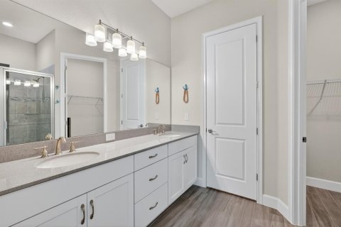 Townhouse in Ormond Beach, Florida 3 bedrooms, 198.53 sq.m. № 2101654 - photo 19