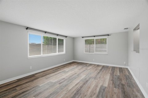 Casa en venta en New Port Richey, Florida, 3 dormitorios, 128.11 m2 № 2200681 - foto 16