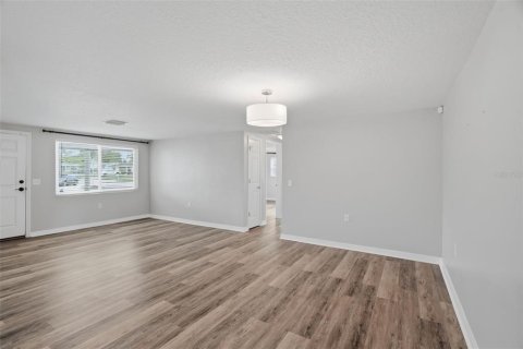 Casa en venta en New Port Richey, Florida, 3 dormitorios, 128.11 m2 № 2200681 - foto 19