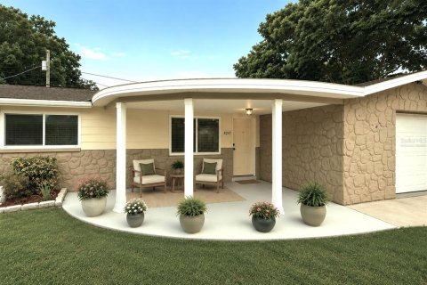 Casa en venta en New Port Richey, Florida, 3 dormitorios, 128.11 m2 № 2200681 - foto 4