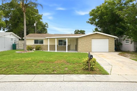 Casa en venta en New Port Richey, Florida, 3 dormitorios, 128.11 m2 № 2200681 - foto 2