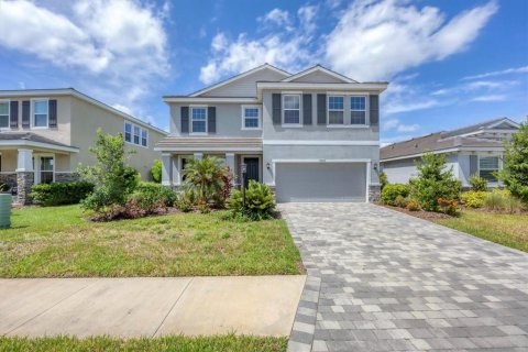 Villa ou maison à louer à Bradenton, Floride: 4 chambres, 256.04 m2 № 1880679 - photo 1