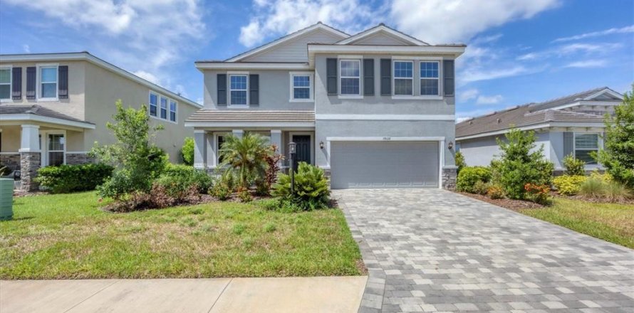 Casa en Bradenton, Florida 4 dormitorios, 256.04 m2 № 1880679