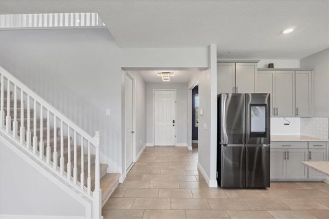 Villa ou maison à louer à Bradenton, Floride: 4 chambres, 256.04 m2 № 1880679 - photo 5