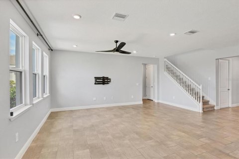 Villa ou maison à louer à Bradenton, Floride: 4 chambres, 256.04 m2 № 1880679 - photo 12