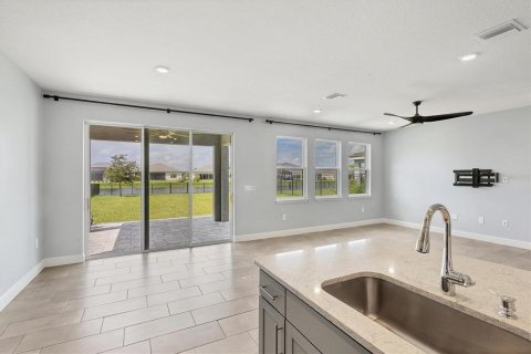 Villa ou maison à louer à Bradenton, Floride: 4 chambres, 256.04 m2 № 1880679 - photo 10