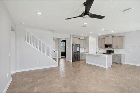 Villa ou maison à louer à Bradenton, Floride: 4 chambres, 256.04 m2 № 1880679 - photo 6