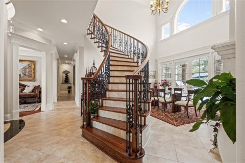 House in Four Corners, Florida 5 bedrooms, 457.54 sq.m. № 1812841 - photo 9
