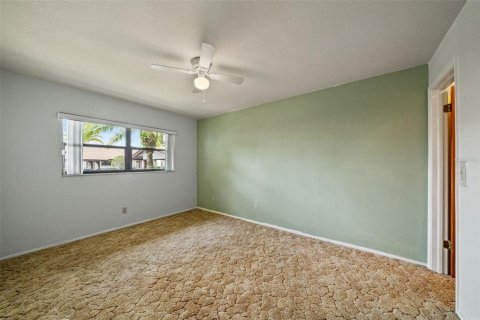 Villa ou maison à vendre à Port Richey, Floride: 2 chambres, 123.19 m2 № 1876472 - photo 16