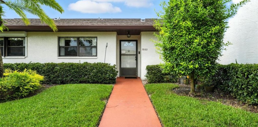 Villa ou maison à Port Richey, Floride 2 chambres, 123.19 m2 № 1876472