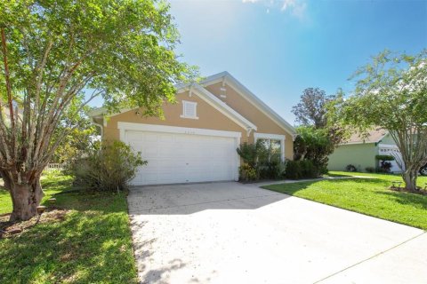 House in Lakeland, Florida 4 bedrooms, 191.47 sq.m. № 1909943 - photo 2