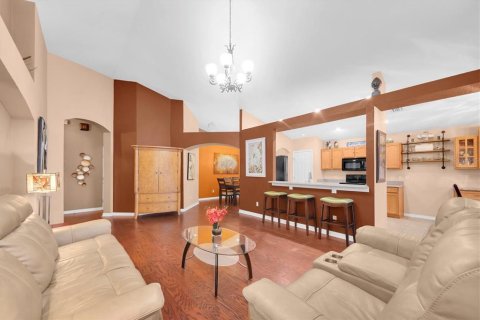 House in Lakeland, Florida 4 bedrooms, 191.47 sq.m. № 1909943 - photo 8