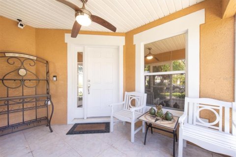 House in Lakeland, Florida 4 bedrooms, 191.47 sq.m. № 1909943 - photo 5