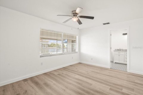 Casa en alquiler en Hernando Beach, Florida, 3 dormitorios, 156.82 m2 № 1822852 - foto 29