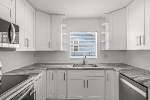 Casa en alquiler en Hernando Beach, Florida, 3 dormitorios, 156.82 m2 № 1822852 - foto 14