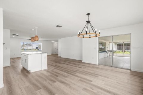 Casa en alquiler en Hernando Beach, Florida, 3 dormitorios, 156.82 m2 № 1822852 - foto 21
