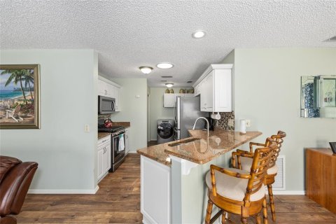 Casa en venta en The Villages, Florida, 2 dormitorios, 110.37 m2 № 1755231 - foto 14