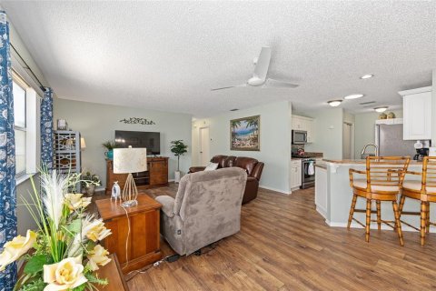 Casa en venta en The Villages, Florida, 2 dormitorios, 110.37 m2 № 1755231 - foto 17